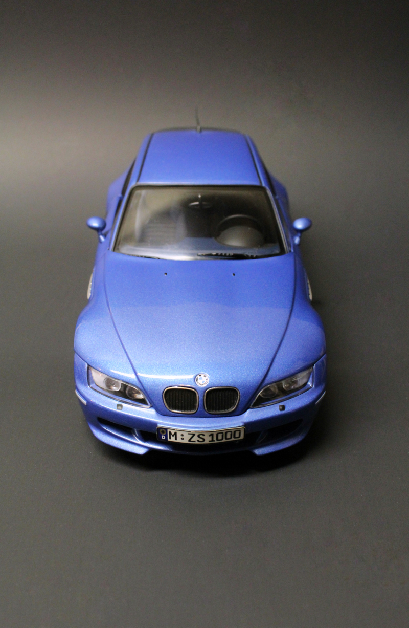 Illustration for article titled 1:18 BMW Z3 M Coupe by UT Models